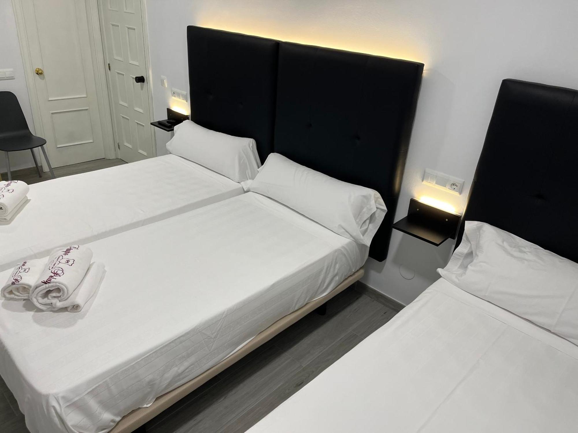 H Pelayo Auto Check-In Rooms نوخا المظهر الخارجي الصورة