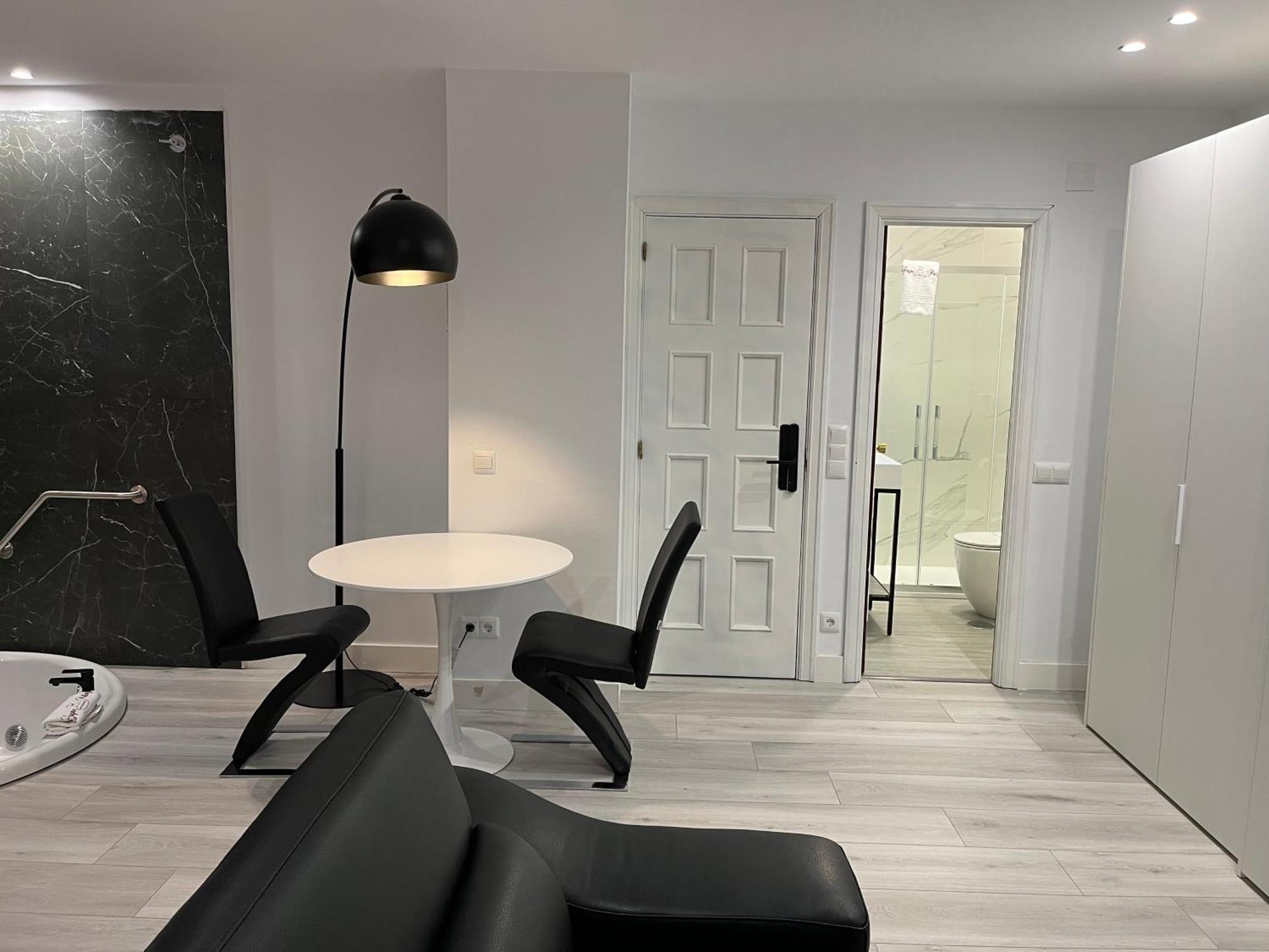 H Pelayo Auto Check-In Rooms نوخا المظهر الخارجي الصورة