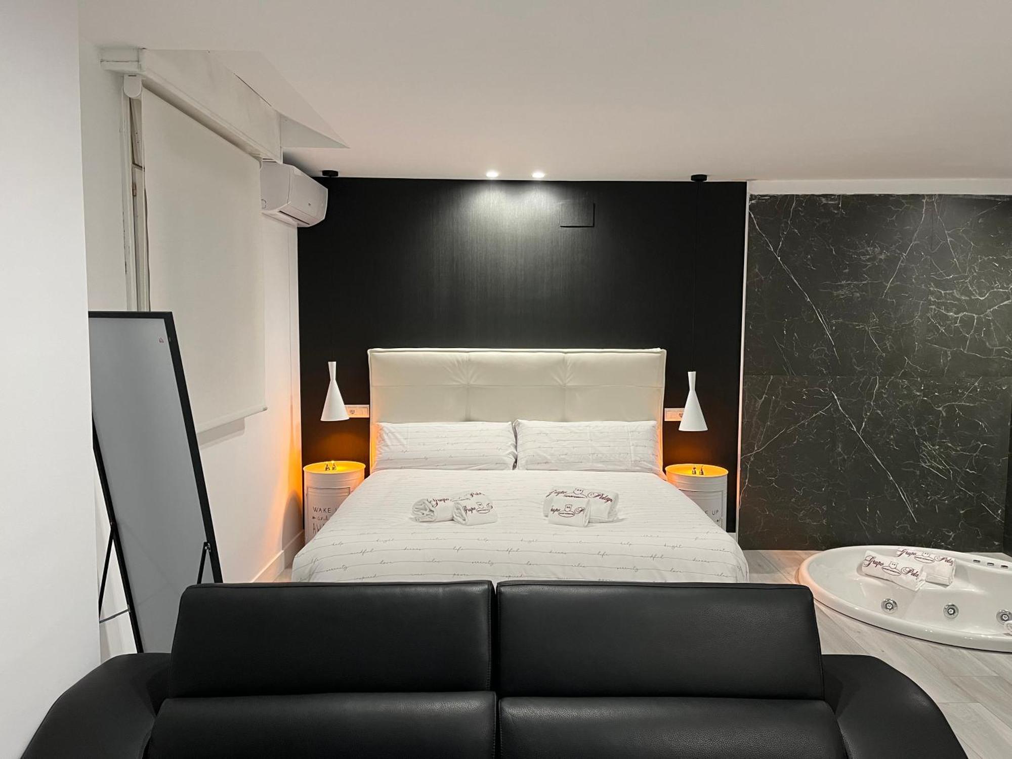 H Pelayo Auto Check-In Rooms نوخا المظهر الخارجي الصورة