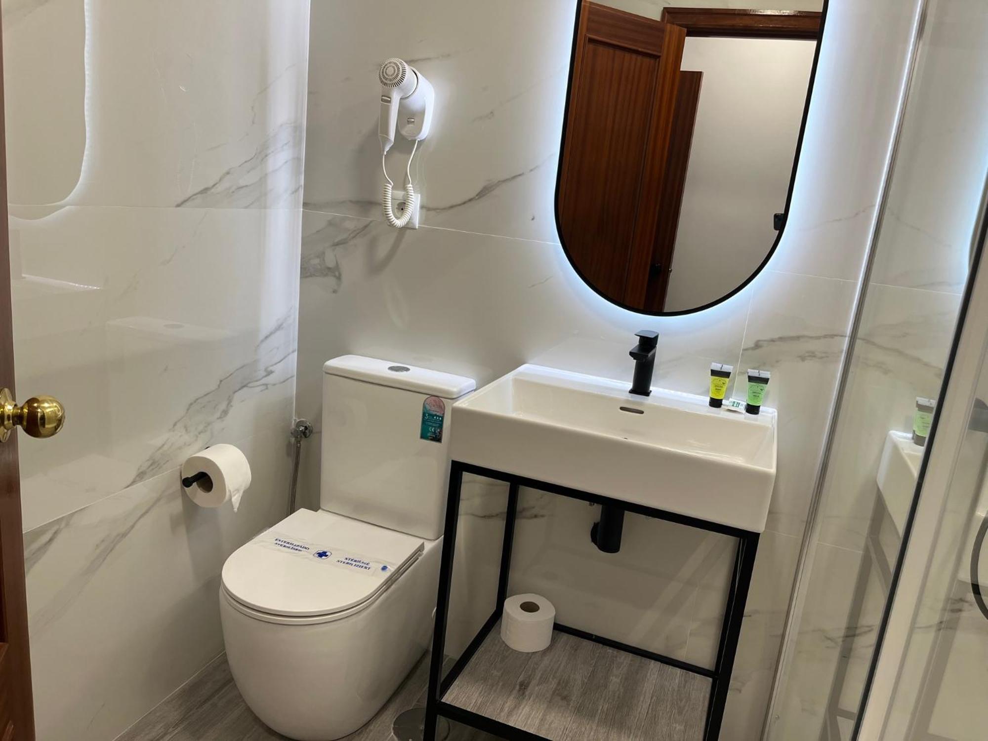 H Pelayo Auto Check-In Rooms نوخا المظهر الخارجي الصورة