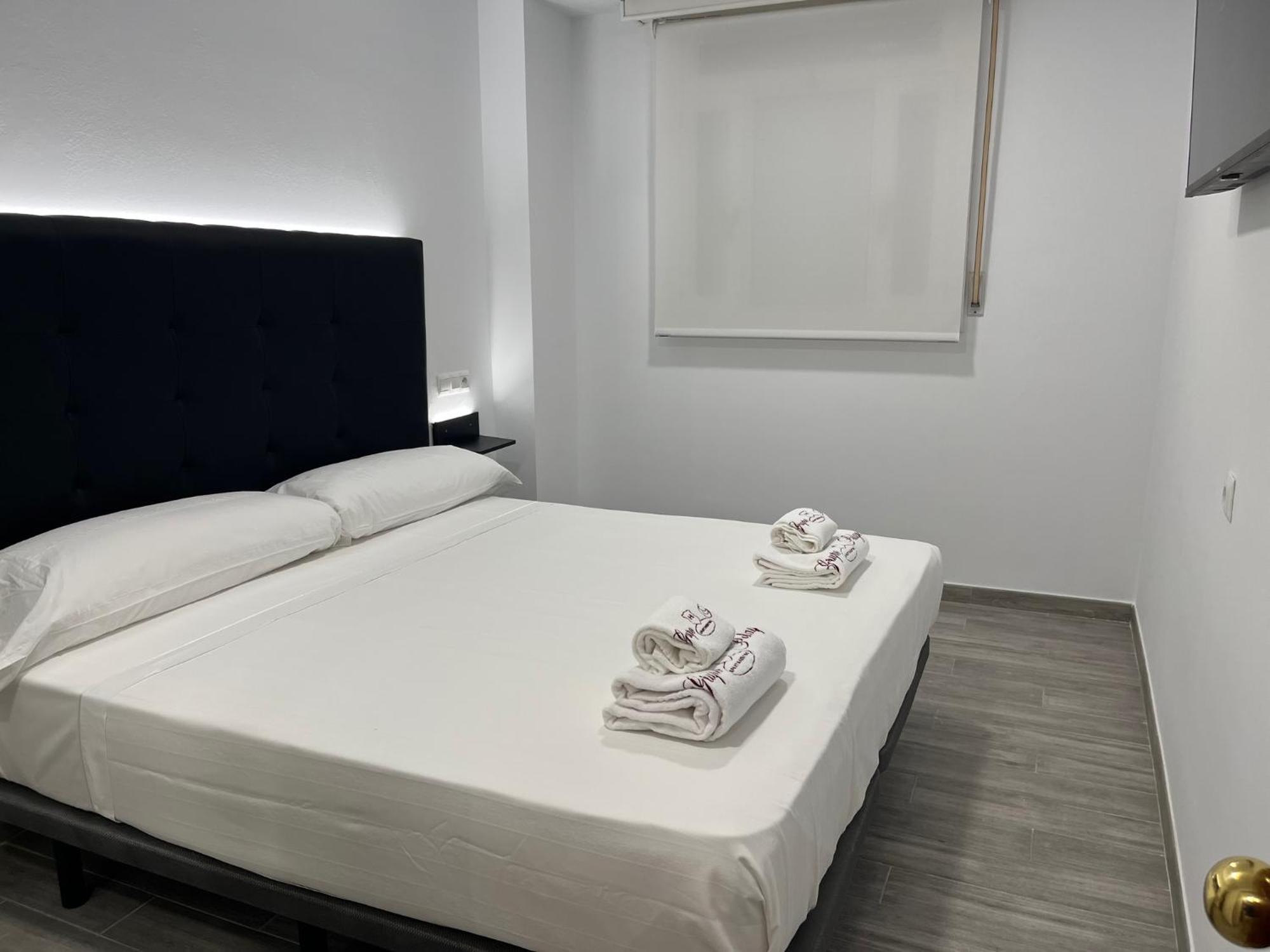 H Pelayo Auto Check-In Rooms نوخا المظهر الخارجي الصورة